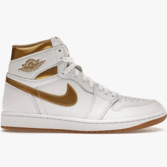 New in box Nike Air Jordan 1 Retro High OG in White and Gold size 8 - Picture 1 of 15